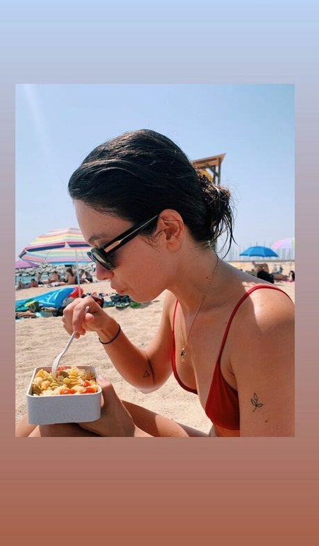 Anna Castillo nudes only fans