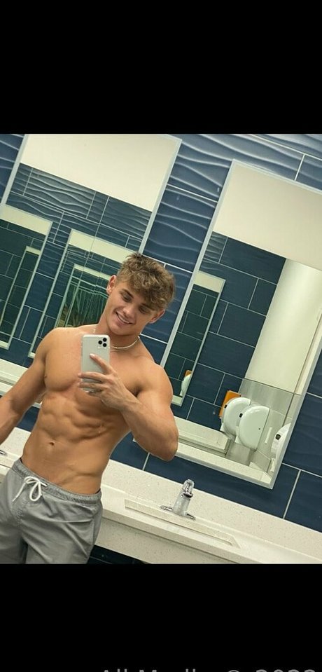 taylorsvip onlyfans nude