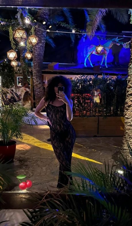 Aida Blanco onlyfans leaks.