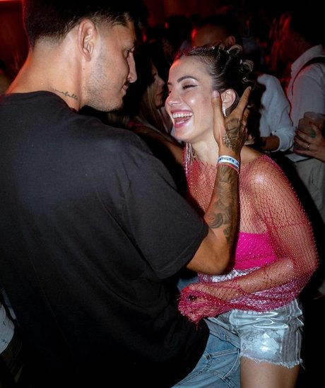 Catha23 onlyfans strip