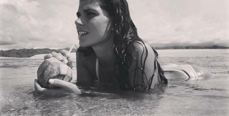 Ariadna Hafez onlyfans x