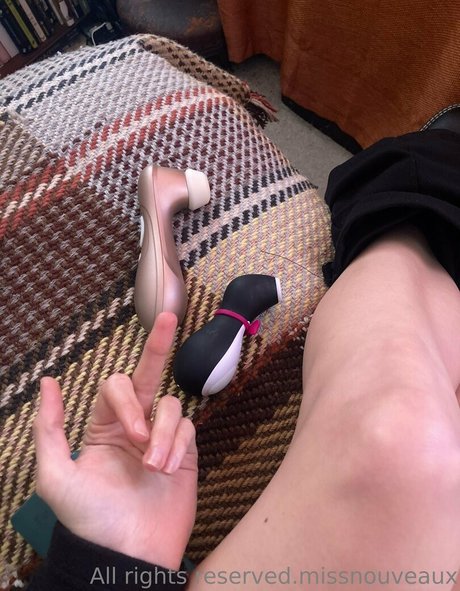missnouveaux leaked porn onlyfans