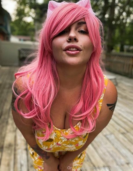 stepsiblings onlyfans striptease