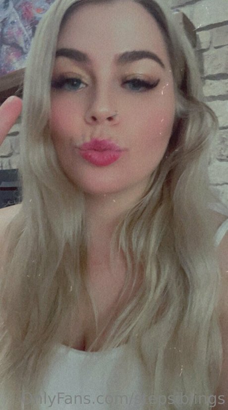 stepsiblings tits onlyfans