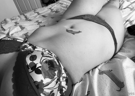 khariscurves onlyfans model