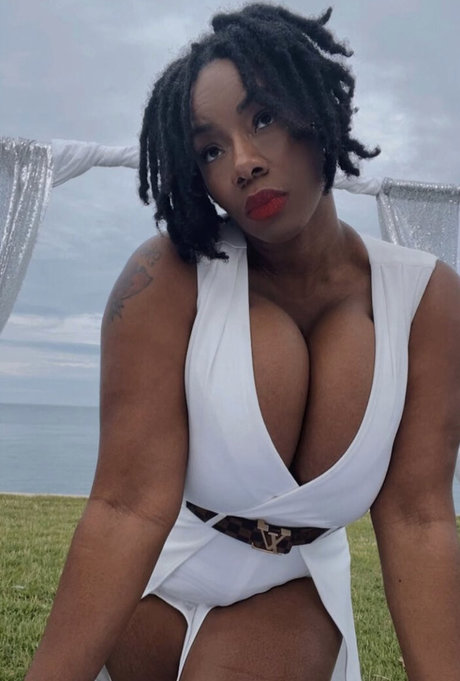 pregnant xxx onlyfans hot porn portrait