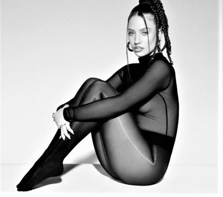 Jess Glynne onlyfans leaked nudes