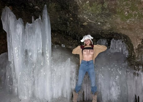 Honey Hayes naked leaked onlyfans