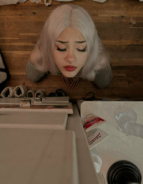 valencia dabratt pics onlyfans