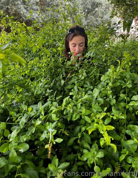 lamamifertil onlyfans naked