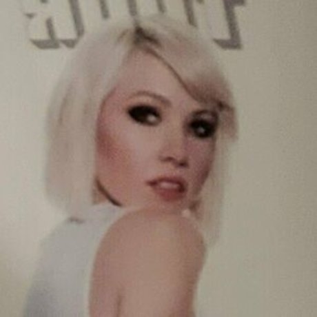 annieallanpoe onlyfans naked leaks