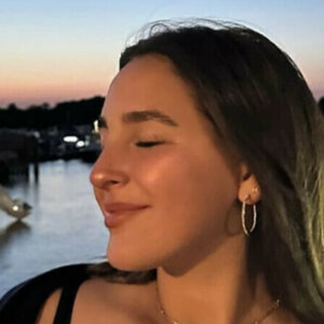 Layla Khalily nude onlyfans leak