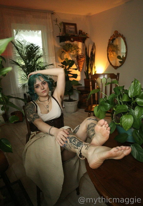 mythicmaggie porn onlyfans leaks