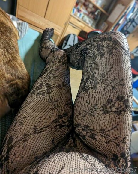 Ebee7 onlyfans.