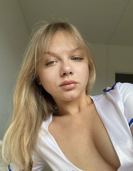 vikkikiss onlyfans leak