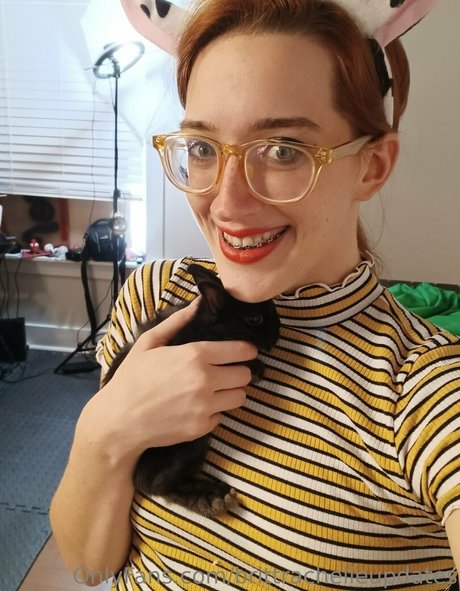 bbc whore onlyfans hot naked self-portrait