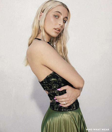 Emma Chamberlain onlyfans sex leak