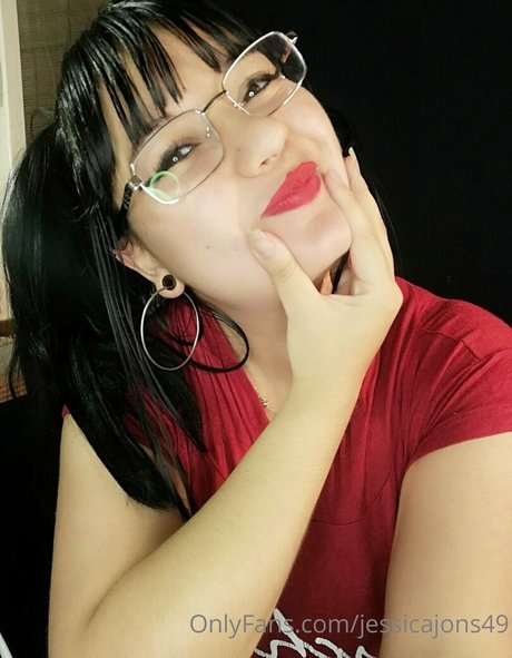 jessicajons49 onlyfans striptease