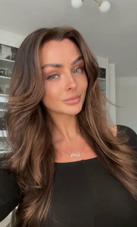 Kady McDermott onlyfans leaks porn