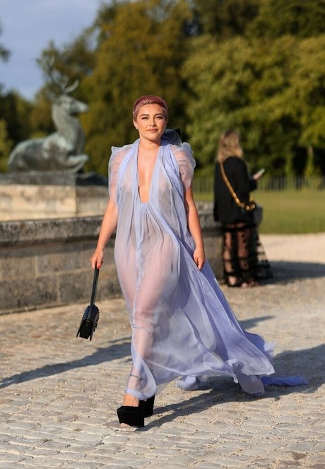 Florence Pugh onlyfans porn leak