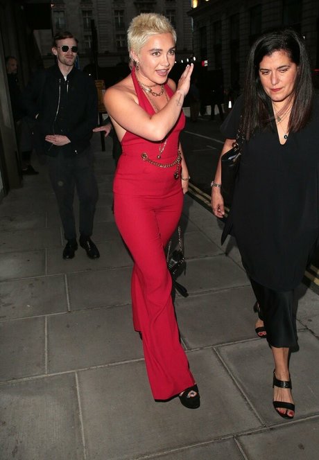 Florence Pugh onlyfans content leaked