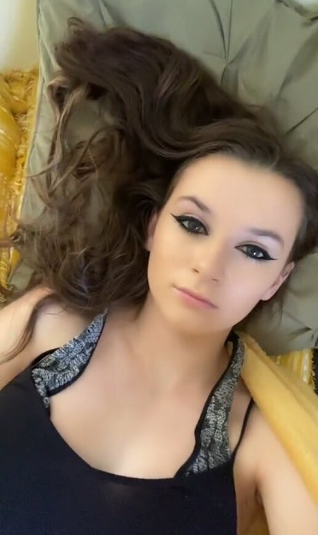 izassassin leaked onlyfans sextape