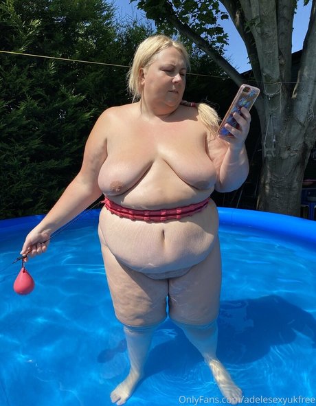 adelesexyukfree onlyfans nude tits
