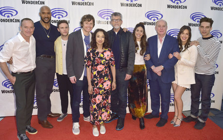 Elizabeth Henstridge hot onlyfans