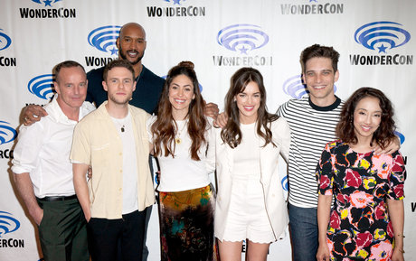 Elizabeth Henstridge nudes onlyfans