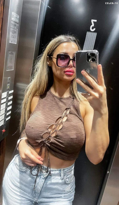 Oksana Alma onlyfans nude pics