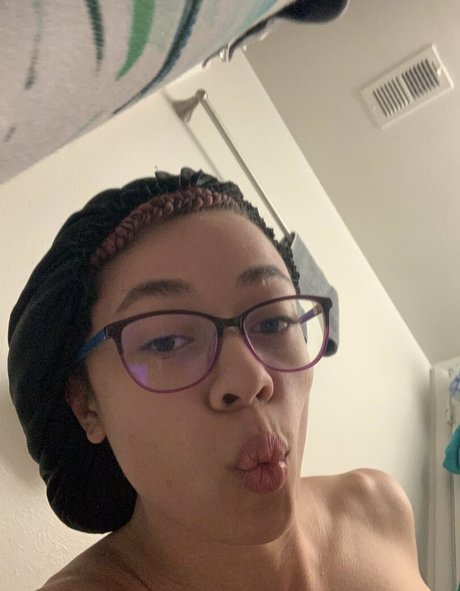 lizthemfgoddess only fans nudes