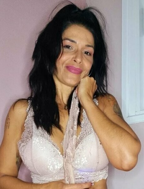 lovely maria onlyfans nudes leaks