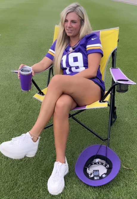 Annie Agar onlyfans naked