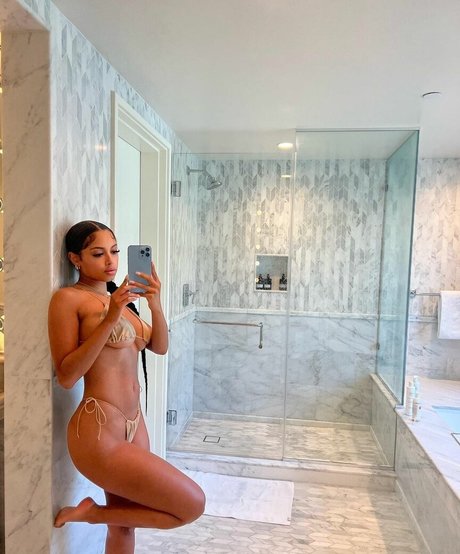 jonica nude onlyfans leak