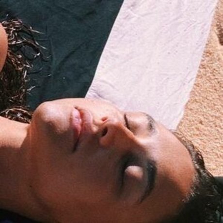 Debora Nascimento nude onlyfans leak