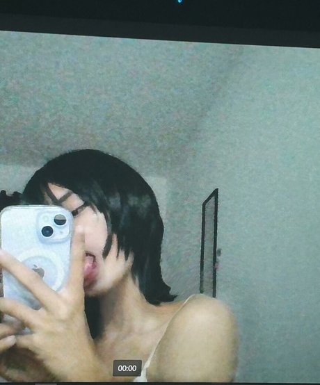 Arihienna nude leaks onlyfans