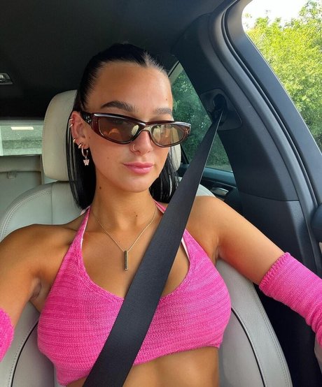 Louise Reid onlyfans uncensored