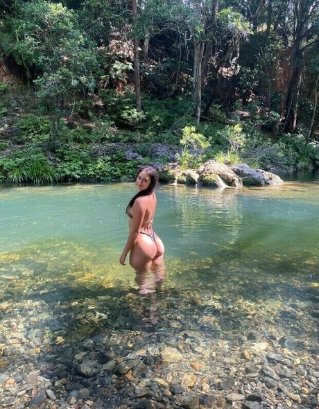 naughtynadia888 on onlyfans