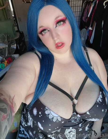 ccolosall nude only fans leaks