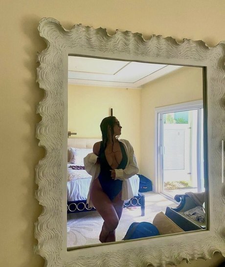 Kelly Meinhart onlyfans pics leaked