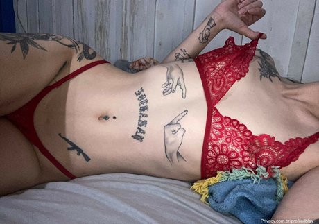 Layla Batista onlyfans photos