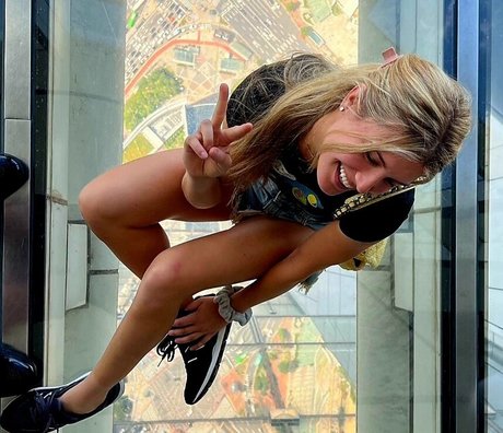 Eugenie Genie Bouchard onlyfans model