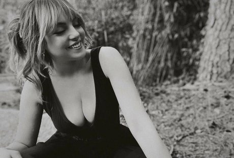 Elizabeth Gillies Profile pic