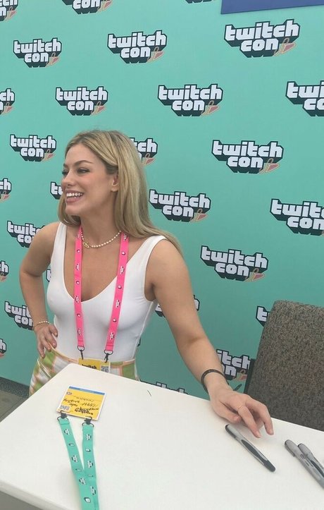 LuluLuvely nude onlyfans pics