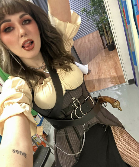 NotSaige onlyfans pics