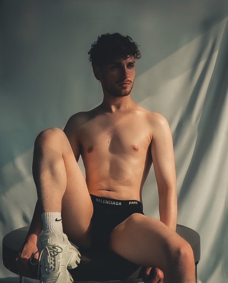 Simon Shy onlyfans leak new