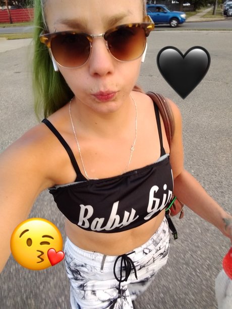 SoLoNoNo only fans nudes