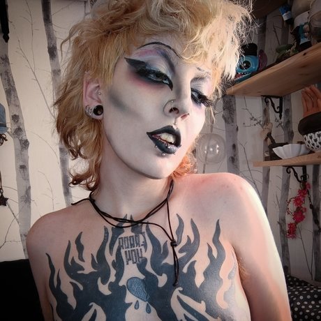 Nixiie Quinn fans only