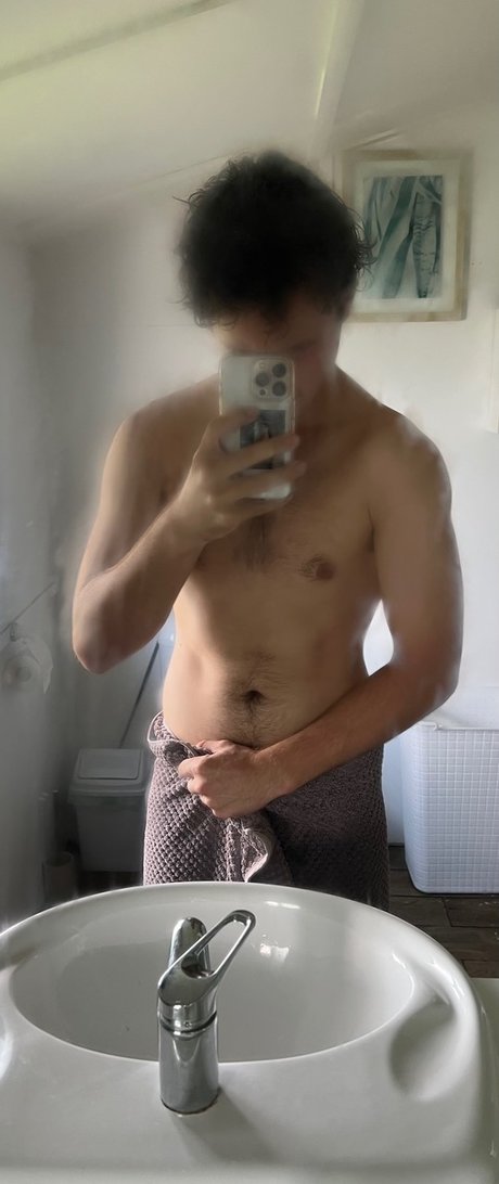 Owen Dutton onlyfans picture