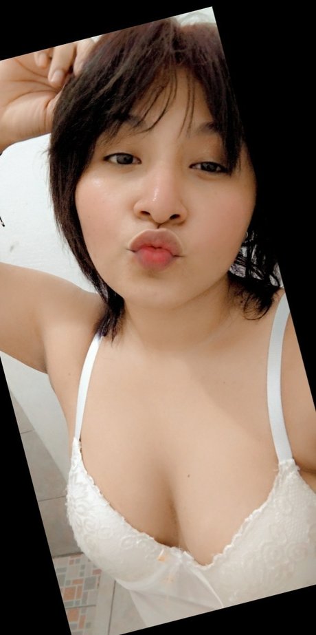 KendraLul_ onlyfans model photos